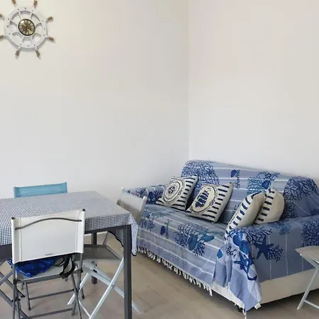 Domus-ruja Vila Siniscola